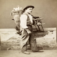 Venecija: Trgovac, 1891. Ulični trgovac u Veneciji, Italija. Izvorna fotografija kabineta, 1891. Ispis plakata od